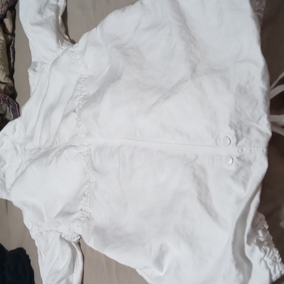 Bnwot!! Diesel rain jacket in white sz med. Med weight zip up and buttons w ties - Picture 12 of 12